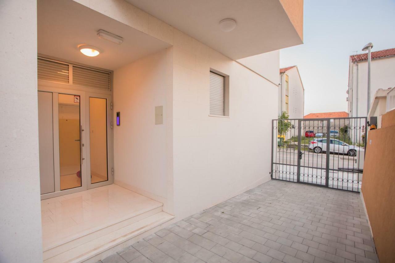 Apartment Luni Primošten Buitenkant foto