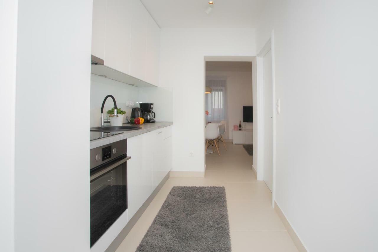 Apartment Luni Primošten Buitenkant foto