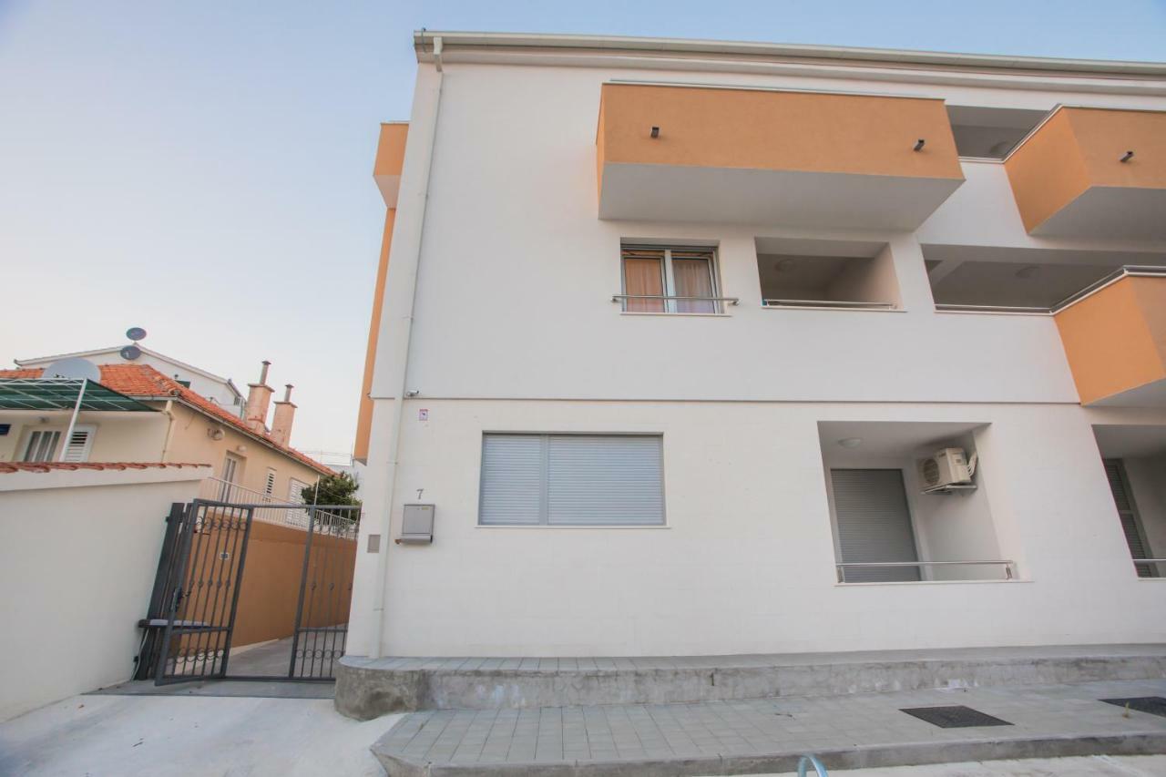 Apartment Luni Primošten Buitenkant foto